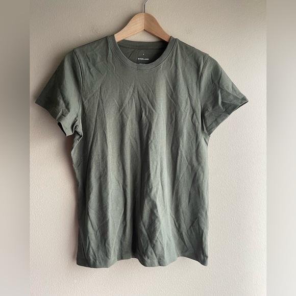 Everlane Tops - New Everlane Women Crew Neck Green Tee Shirt Size Small